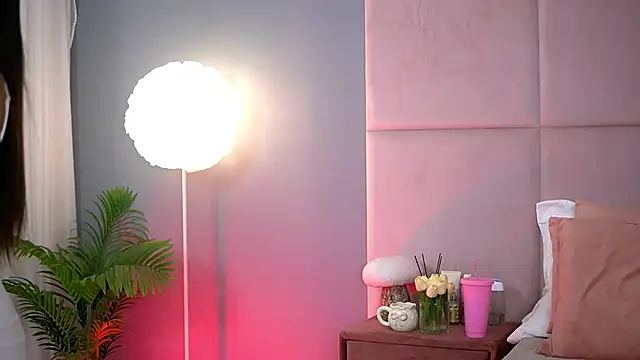 AlmaLuv online show from 09/16/25, 03:40