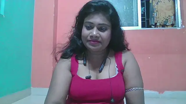Snapshot of sexy_roma chatting on 06/07/26, 06:33 sexy roma online show from 06/07/26, 06:33