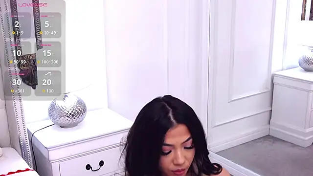 KiaraDevlynn online show from 01/24/25, 05:53