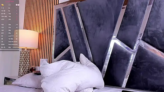 hazel ross tcw online show from 02/03/25, 04:41