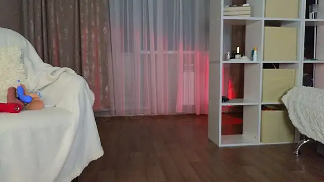 Katy perry  online show from 02/10/25, 02:41