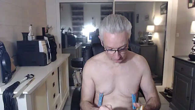 Snapshot of Goduleur69 chatting on 12/01/24, 07:47 Goduleur69 online show from 12/01/24, 07:47