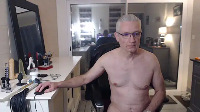 Snapshot of Goduleur69 chatting on 01/15/25, 08:16 Goduleur69 online show from 01/15/25, 08:16