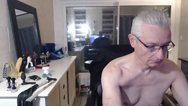 Snapshot of Goduleur69 chatting on 01/18/25, 11:00 Goduleur69 online show from 01/18/25, 11:00