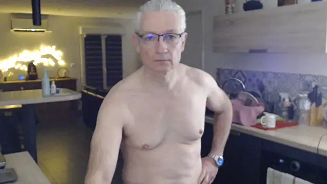 Snapshot of Goduleur69 chatting on 02/04/25, 11:59 Goduleur69 online show from 02/04/25, 11:59