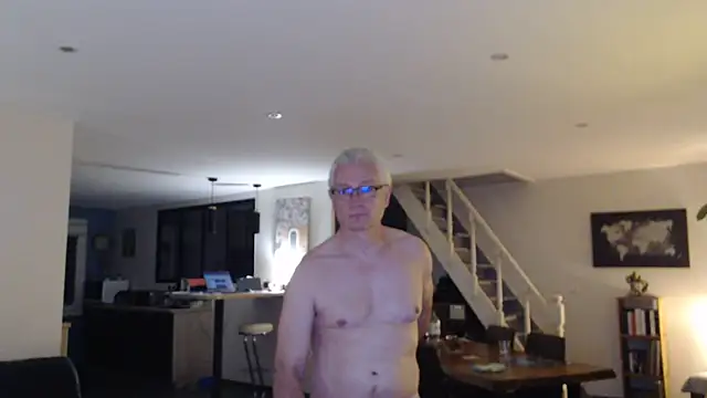 Snapshot of Goduleur69 chatting on 10/10/25, 08:19 Goduleur69 online show from 10/10/25, 08:19