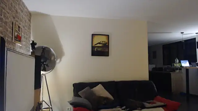 Snapshot of Goduleur69 chatting on 10/12/25, 07:02 Goduleur69 online show from 10/12/25, 07:02