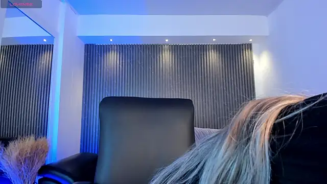 Snapshot of Alessia_Taylorr chatting on 09/10/25, 11:54 Alessia Taylorr online show from 09/10/25, 11:54