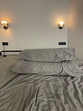 Snapshot of GlamourNova chatting on 02/23/26, 09:56 GlamourNova online show from 02/23/26, 09:56