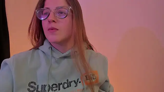 tekila   online show from 02/20/25, 08:03