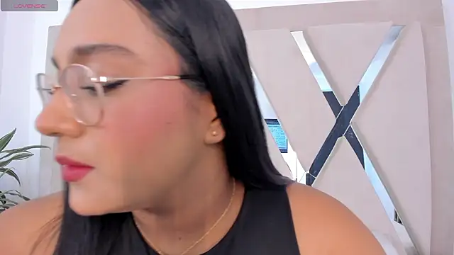 ellamontoya online show from 02/04/26, 12:22