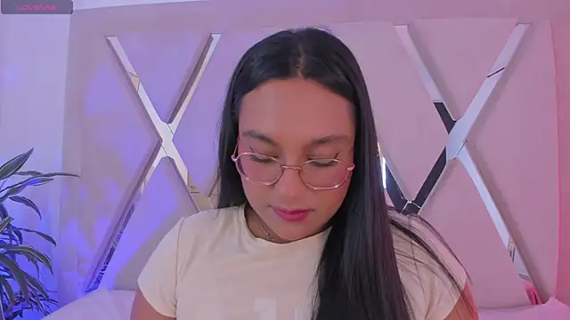 ellamontoya online show from 02/17/26, 11:18