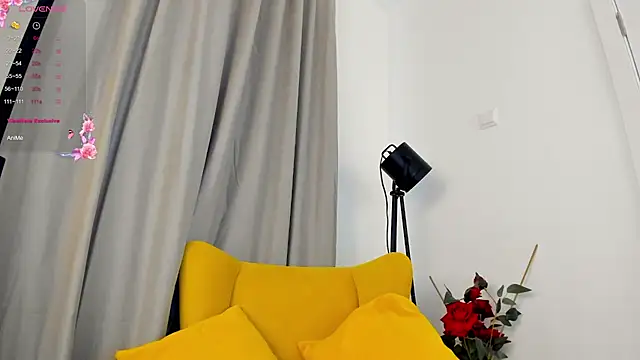 miissblonde online show from 11/17/25, 02:39