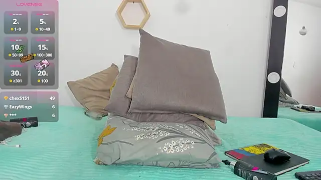 clarise cooper online show from 03/15/25, 12:13