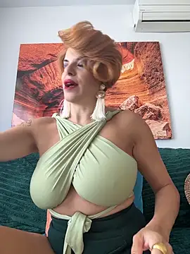 Selvaggia official83 online show from 03/03/26, 11:05