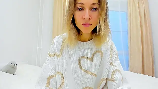 Snapshot of Mona_Cruz chatting on 12/02/24, 05:26 Mona Cruz online show from 12/02/24, 05:26