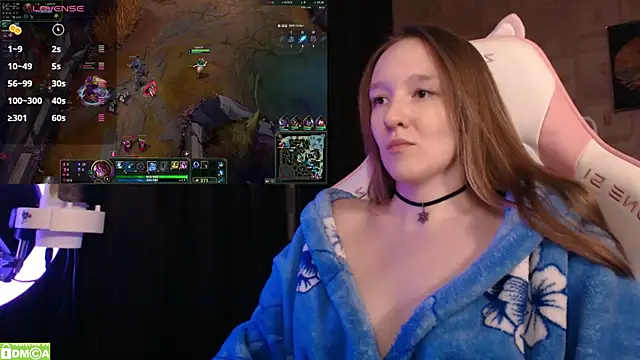 MoonlishSiren online show from 03/02/25, 09:11