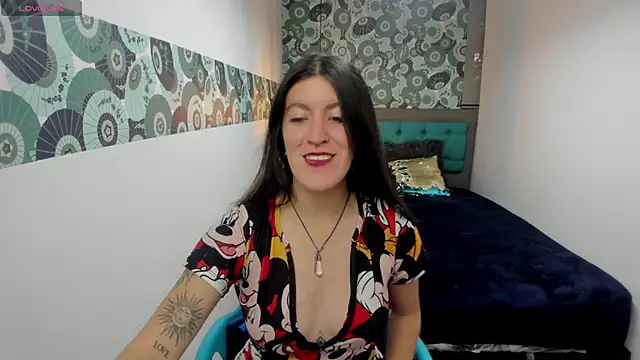 LiaCooper  online show from 12/30/24, 11:59