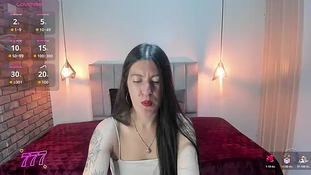 Snapshot of LiaCooper_ chatting on 06/02/26, 12:29 LiaCooper online show from 06/02/26, 12:29