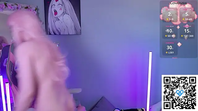 White kitty01 online show from 04/25/26, 01:41