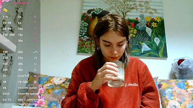 Sophie Bell online show from 01/10/25, 05:56