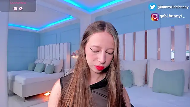 gabi bunny online show from 03/06/26, 06:15