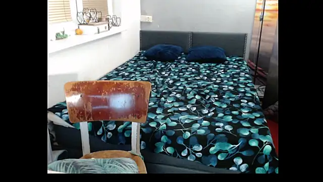 Sweetboobs online show from 04/18/26, 07:07