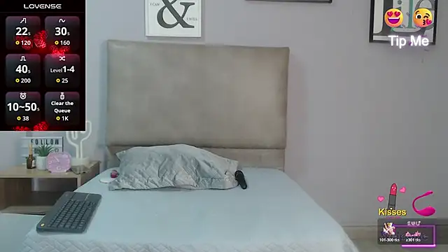 Snapshot of SophiaMeyerst chatting on 05/01/26, 01:16 SophiaMeyerst online show from 05/01/26, 01:16