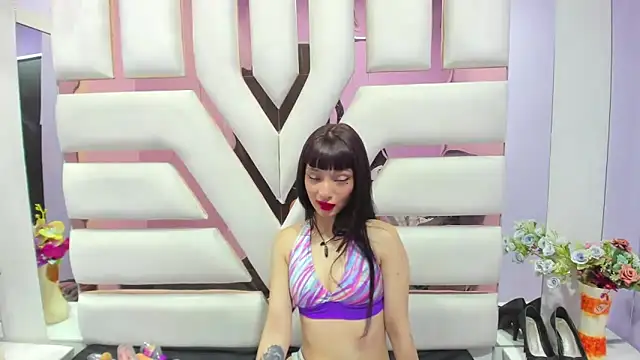 Snapshot of Aurora_18 chatting on 12/05/24, 02:44 Aurora 18 online show from 12/05/24, 02:44