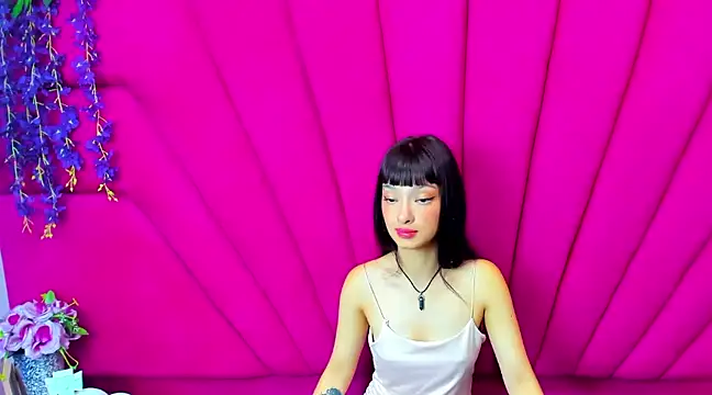 Snapshot of Aurora_18 chatting on 12/06/24, 02:28 Aurora 18 online show from 12/06/24, 02:28