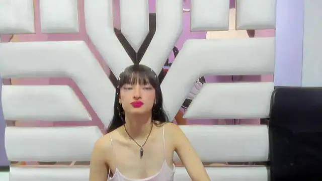 Snapshot of Aurora_18 chatting on 01/27/25, 08:39 Aurora 18 online show from 01/27/25, 08:39