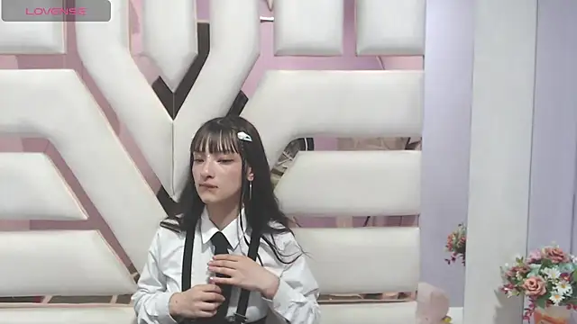 Snapshot of Aurora_18 chatting on 02/27/25, 12:21 Aurora 18 online show from 02/27/25, 12:21