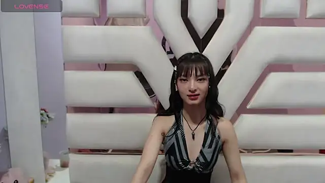 Snapshot of Aurora_18 chatting on 03/08/25, 12:55 Aurora 18 online show from 03/08/25, 12:55