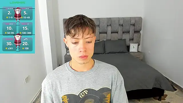 MarcusCollinss  online show from 12/22/24, 04:06