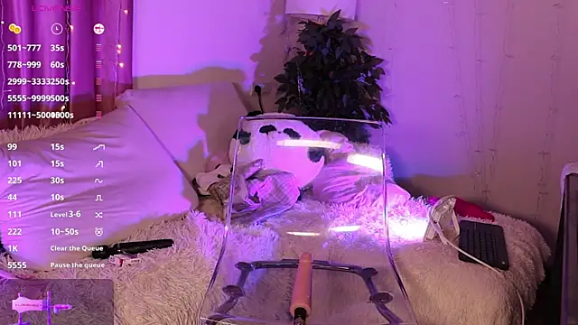 Sexydoll112 online show from 02/06/25, 04:53