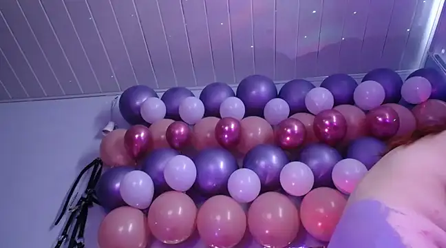 Layna cold online show from 02/08/25, 06:55