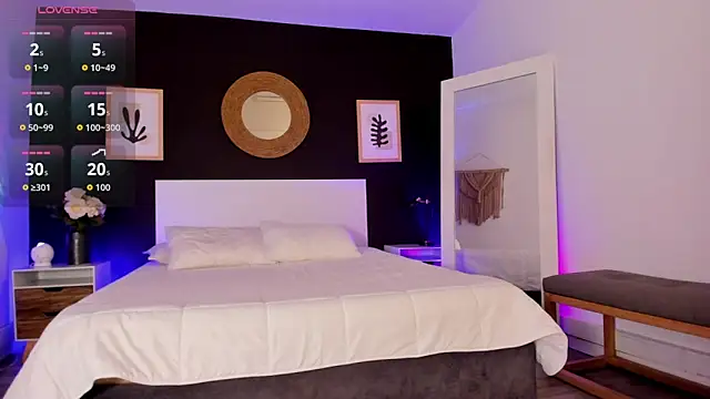 VioletPaket online show from 03/02/26, 11:39