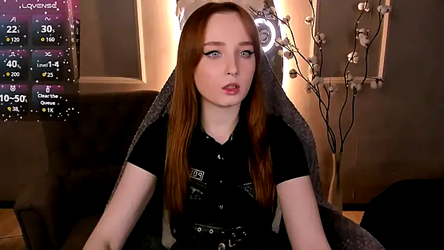 Emma Chery online show from 11/23/25, 01:44