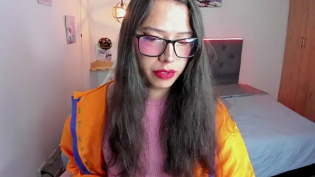 paula kawaiifu  online show from 11/26/25, 02:18