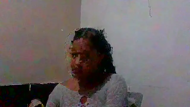 Snapshot of Kitra_New chatting on 10/23/25, 12:54 Kitra New online show from 10/23/25, 12:54