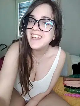Miachan LaGattinaVogliosa online show from 05/20/26, 02:01