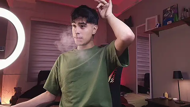 thiago rockwelll online show from 03/07/25, 10:32