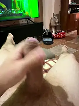 holawey1345 online show from 10/15/25, 04:18