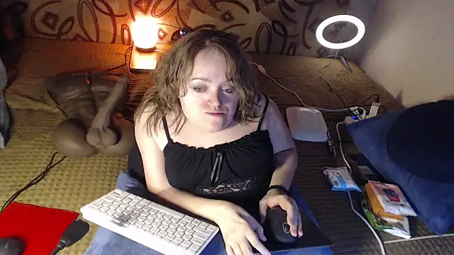 MiniNatalie online show from 01/25/25, 11:00