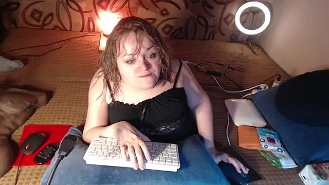 MiniNatalie online show from 01/29/25, 01:05