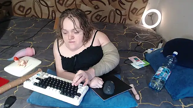 MiniNatalie online show from 02/22/25, 11:35