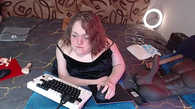 MiniNatalie online show from 03/10/25, 08:26