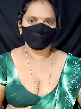 Snapshot of vintage-vibs chatting on 01/29/25, 05:45 vintage-vibs online show from 01/29/25, 05:45