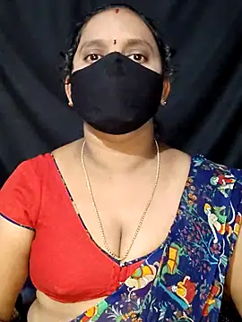 Snapshot of vintage-vibs chatting on 02/19/25, 06:00 vintage-vibs online show from 02/19/25, 06:00