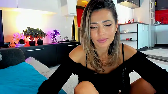 Snapshot of MissSmiley26 chatting on 02/01/25, 03:19 MissSmiley26 online show from 02/01/25, 03:19